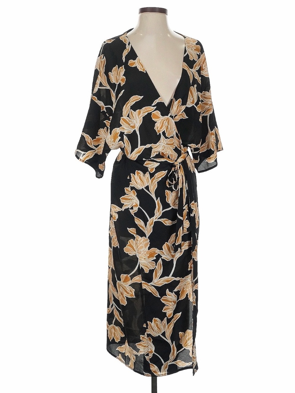 Maison Du Soir Kimono Robe